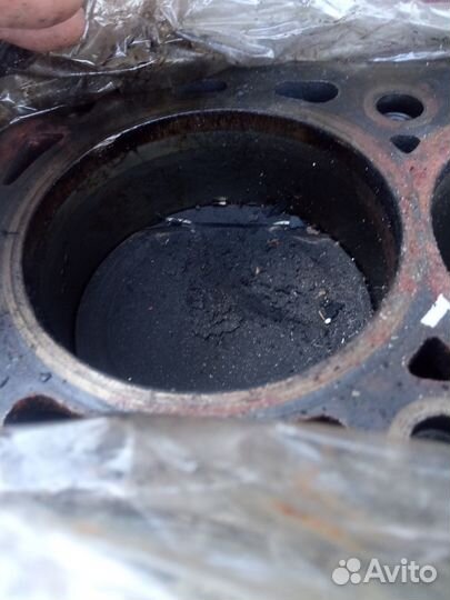 Блок цилиндров Рено лагуна 2, 2 литра 2004 год