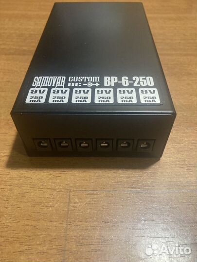 Блок питания для гитарных педалей