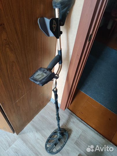 Металлоискатель fisher 75