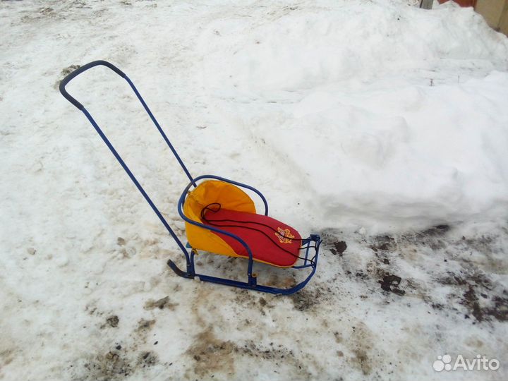 Детские санки с матрасиком