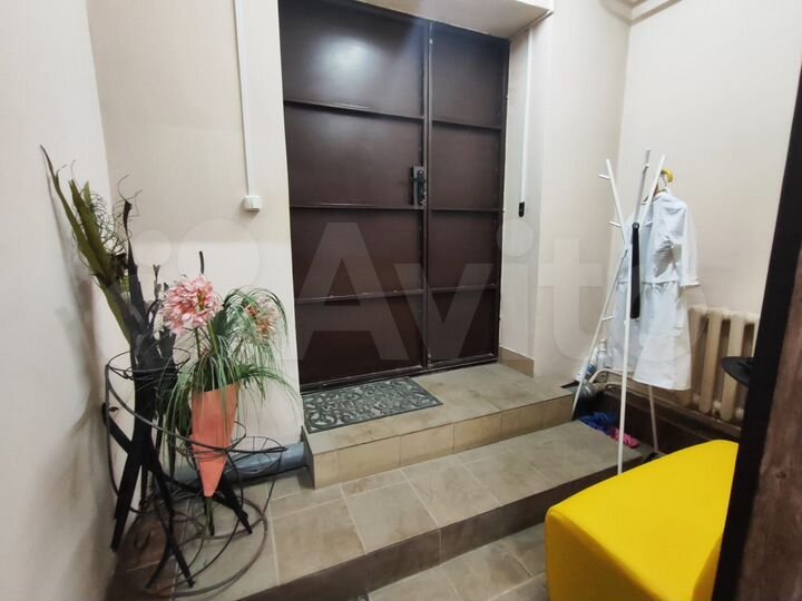 Свободного назначения, 98 м²