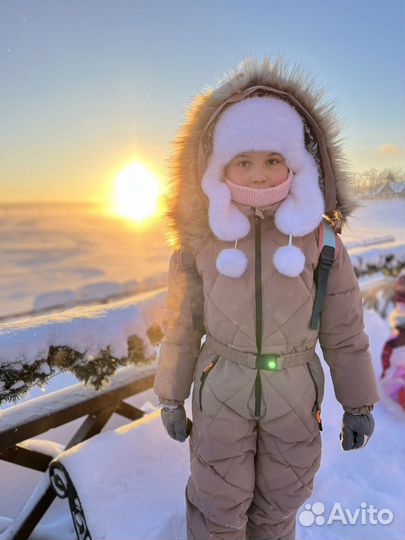 Зимний комбинезон для девочки 128-134