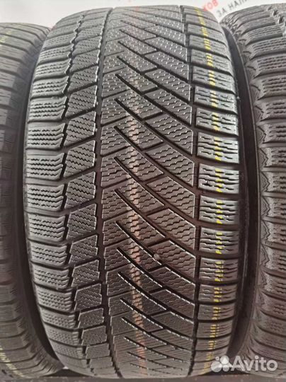 Continental ContiVikingContact 6 245/45 R17 99V