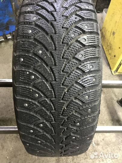 Nokian Tyres Hakkapeliitta 4 225/55 R17