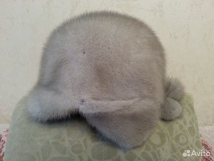 Женские норковые шапки (2 штуки, цена 1 шт.)