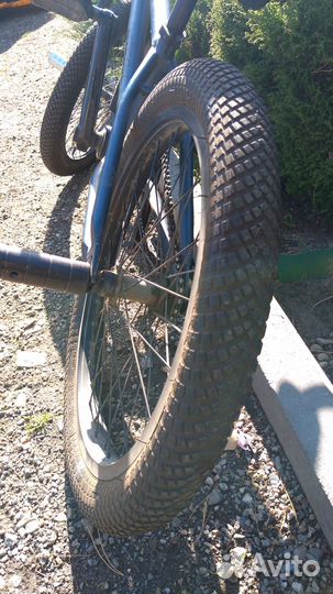 Трюковой велосипед BMX