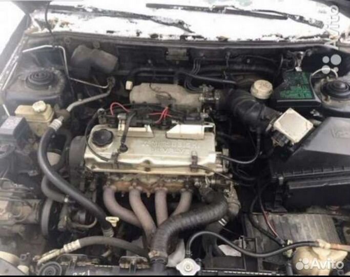 Митсубиси каризма 1.8 GLX 1997 на запчасти