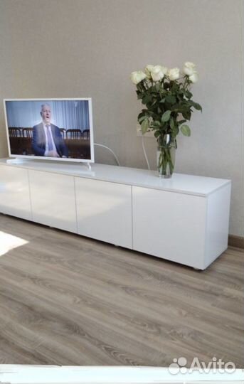 Тумба под телевизор