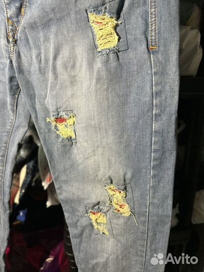 Джинсы Levis женские 504 W32 L 34