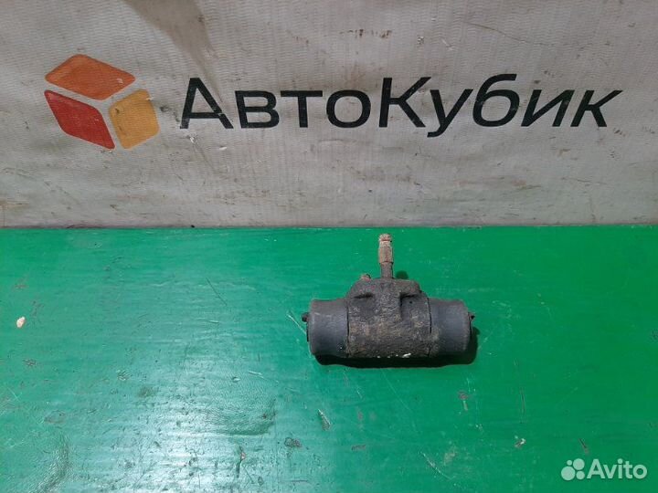 Цилиндр тормозной рабочий задний правый Skoda