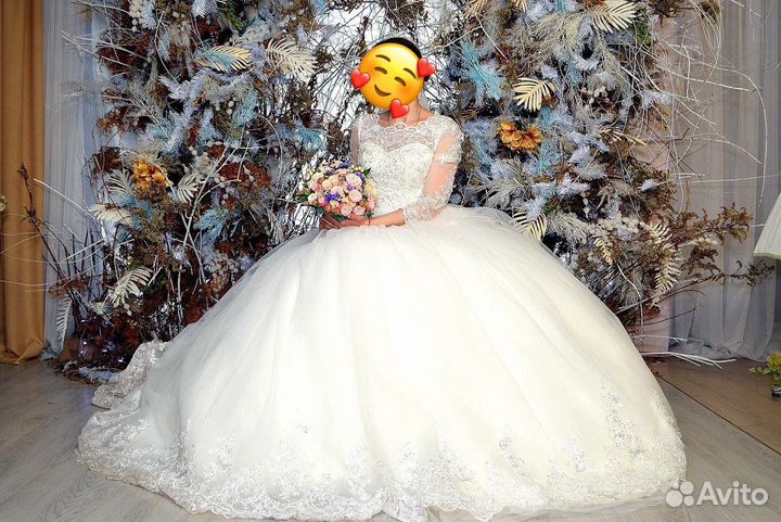 Свадебное платье