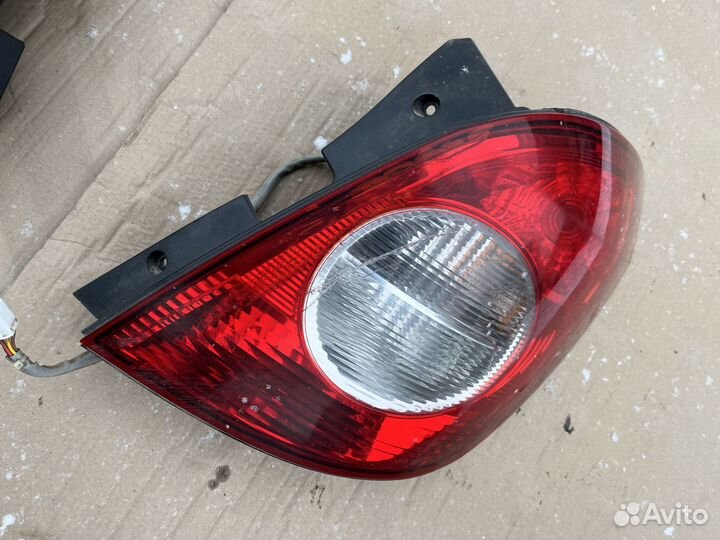 Фонарь Опель Антара правый