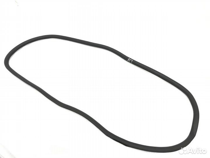 Уплотнитель кузова задний правый Audi A8 D3 BVJ