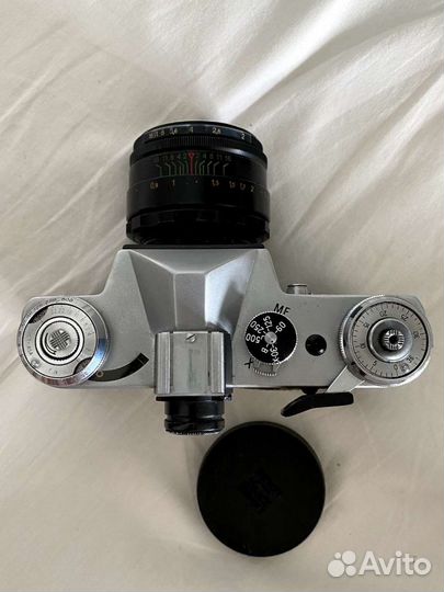 Плёночный фотоаппарат Зенит
