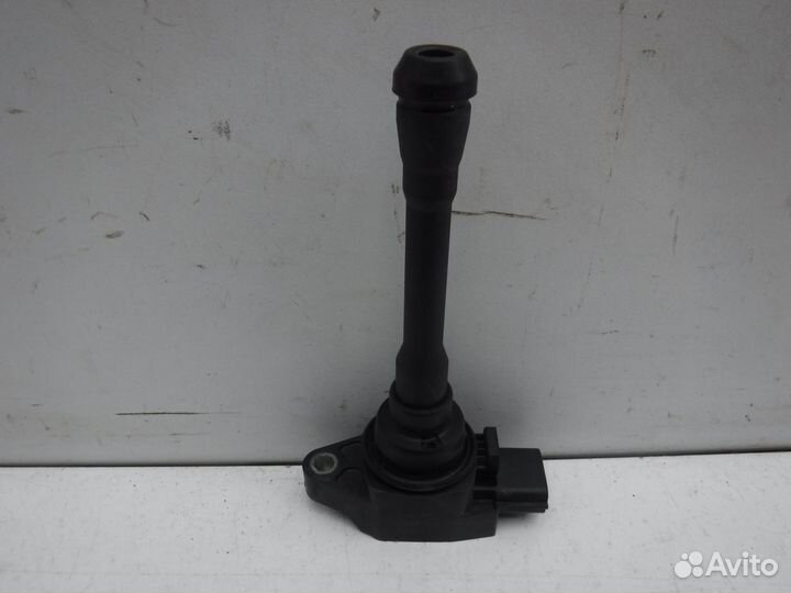 Катушка зажигания Nissan Juke 2011