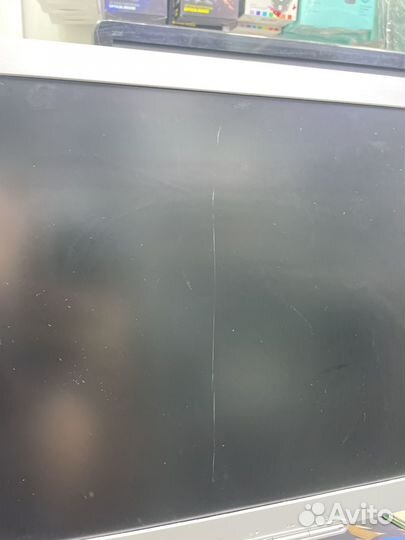 Монитор BenQ 17 дюймов с царапиной