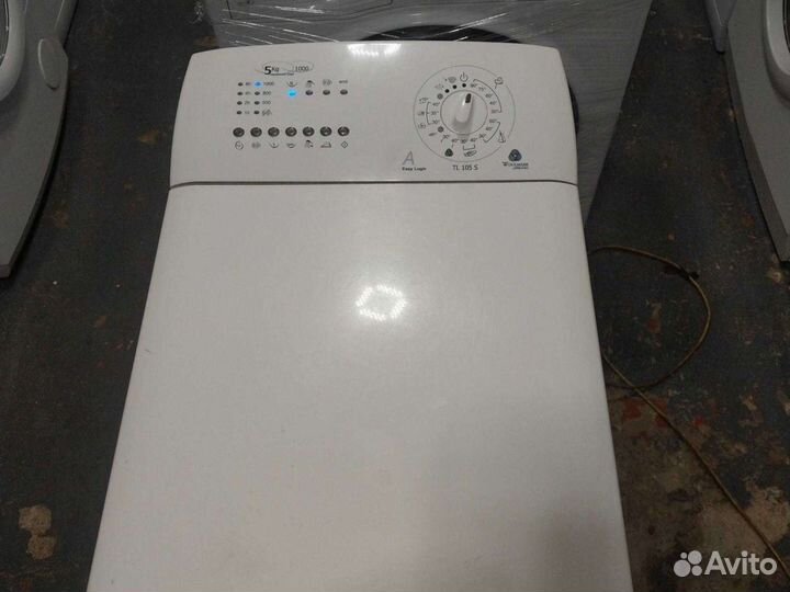 Стиральная машина с вертикальной загрузкой