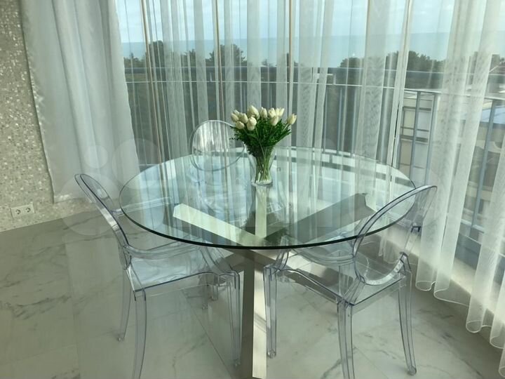 3-к. квартира, 103 м², 6/23 эт.