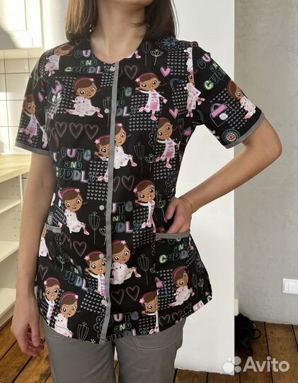 Костюм медицинский с принтом