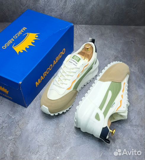 Кроссовки мужские весна/лето р.от 40 до 45