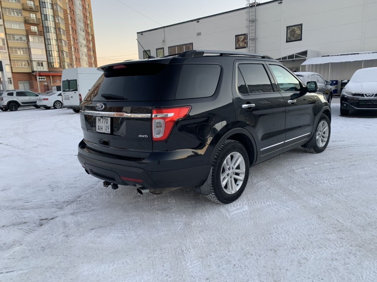 Ford Explorer: фото владельца