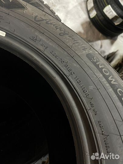 Ikon Tyres Autograph Snow C3 225/70 R15C 112R