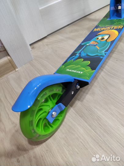 Самокат детский двухколесный новый
