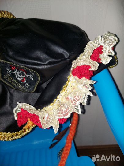 Пиратская треуголка, шляпа пирата, пиратки