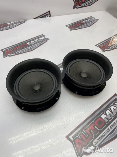 Динамик задний Skoda Yeti 2012 2.0 CFH