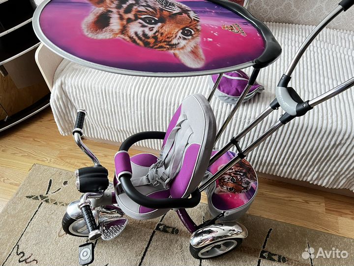 Детский трехколесный велосипед новый