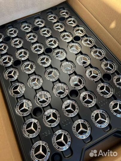 Эмблема бампера mercedes