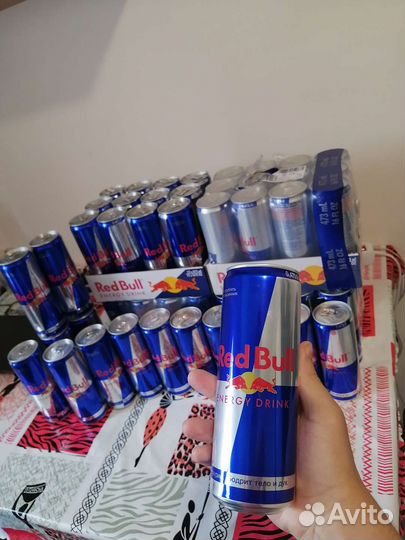 Red Bull энергетик