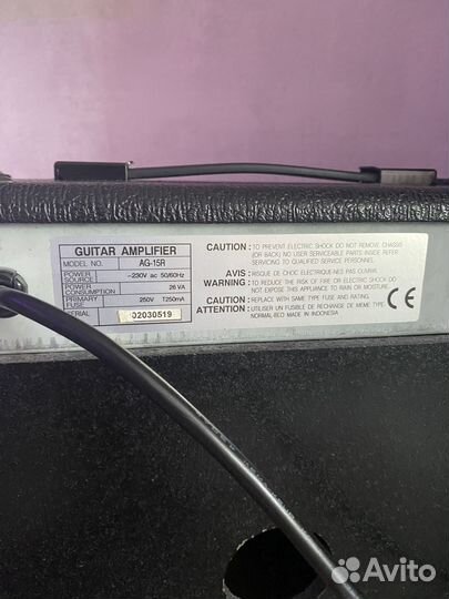 Гитарный усилитель samick ag-15r