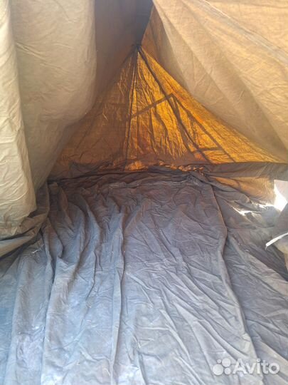 Палатка туристическая брезентовая с матрасом