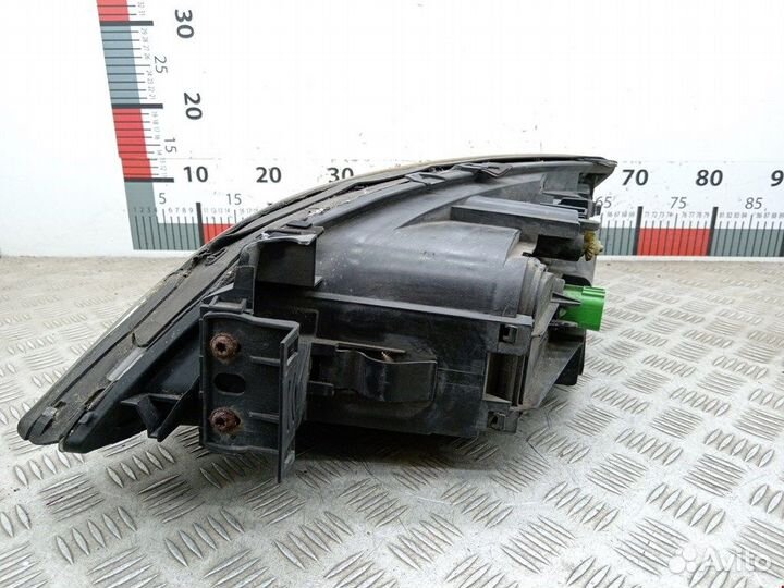 Фара передняя для Ford Mondeo 3 1435619