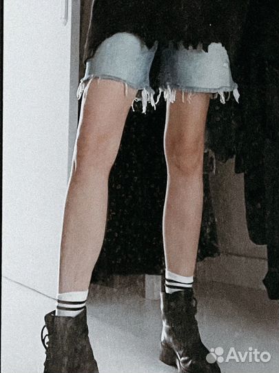 Джинсовые шорты Gap 44 размер