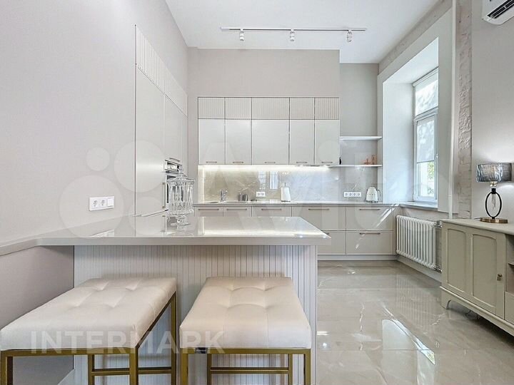 3-к. квартира, 76 м², 2/5 эт.