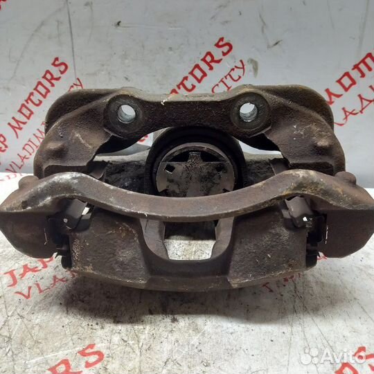 Суппорт тормозной передний левый Peugeot 308