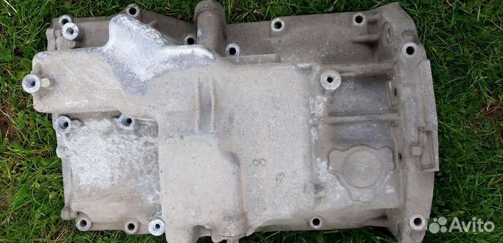 Поддон двигателя Ford C-Max 1.8 qqdb 2008