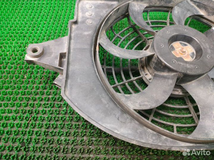 Вентилятор радиатора Kia Rio 2004