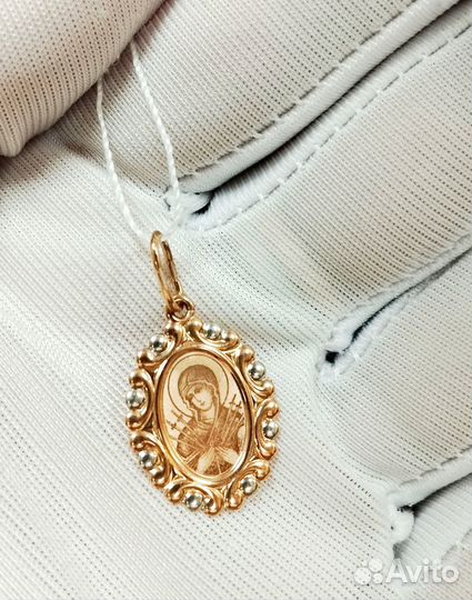 Золотая подвеска