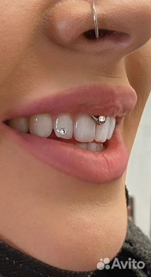 Пирсинг - прокол ушей