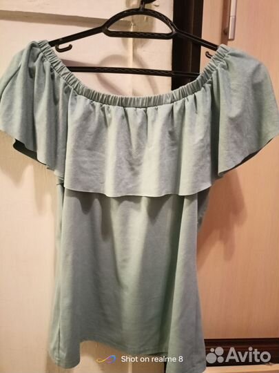 Женская одежда и обувь