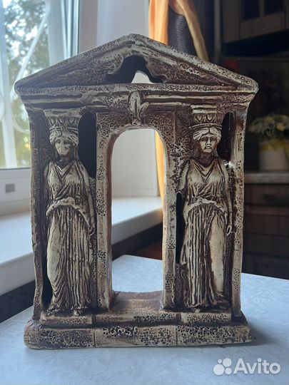 Декорации в аквариум