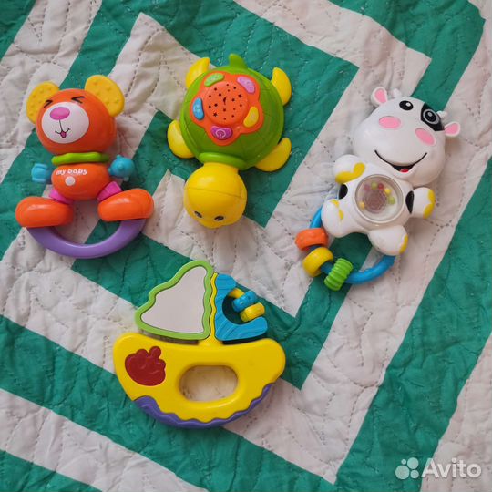 Игрушки погремушки пакетом