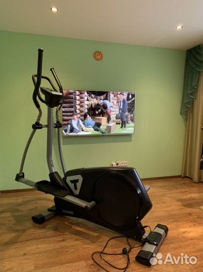 Эллиптический тренажер