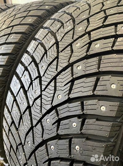 Triangle IcelynX TI501 215/65 R17 102T