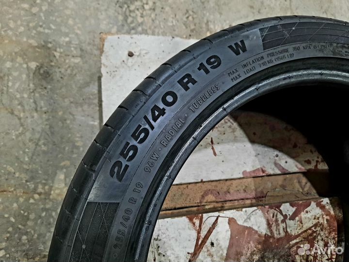 Continental ContiSportContact 5 255/40 R19 96W