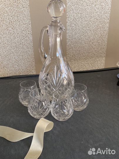 Графин хрустальный с 5 хрустальными рюмочками