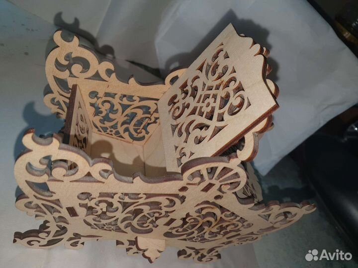 Короб деревянный резной подарочный
